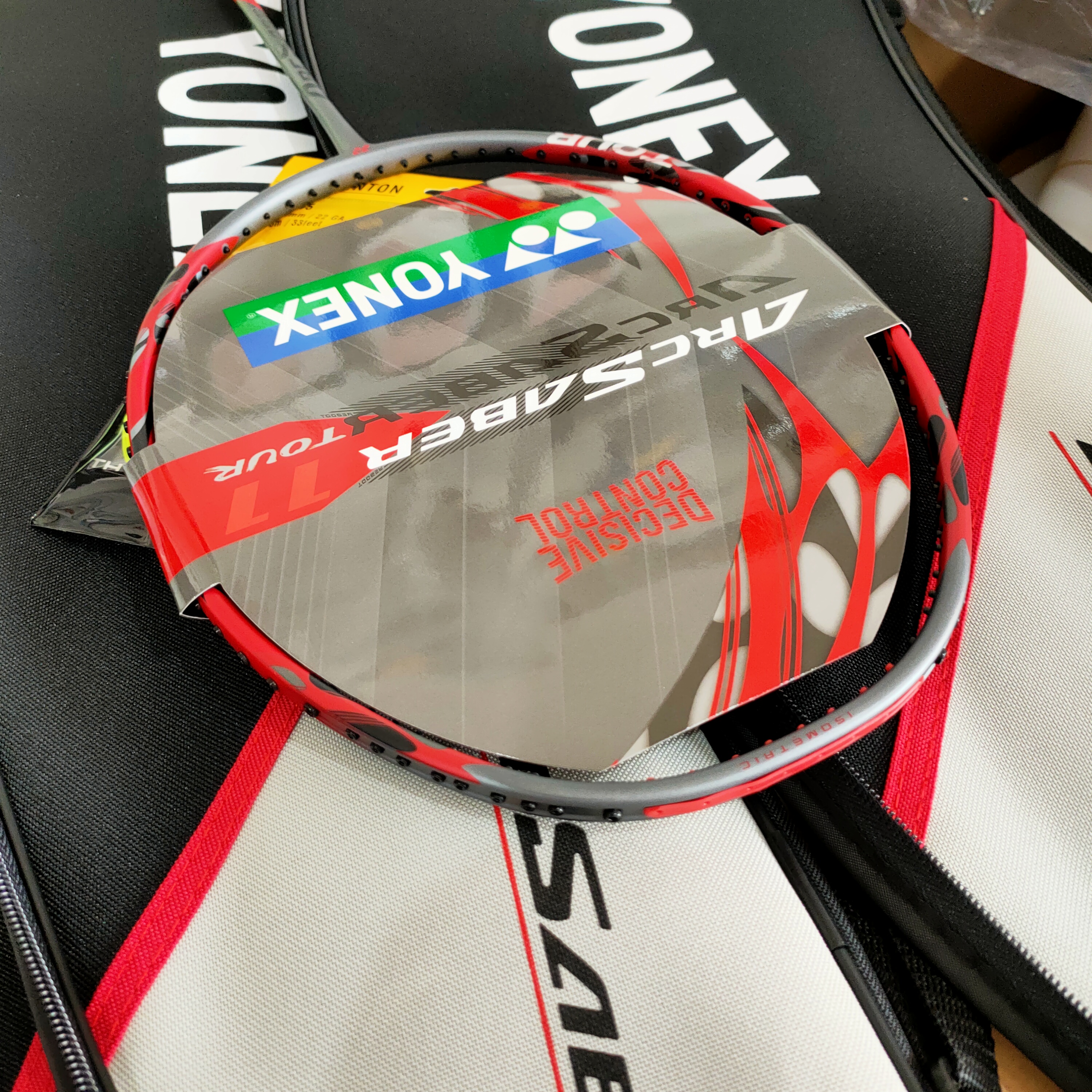YONEX รุ่น ARCSABER 11 TOUR YONEX รุ่น ARCSABER 11 TOUR