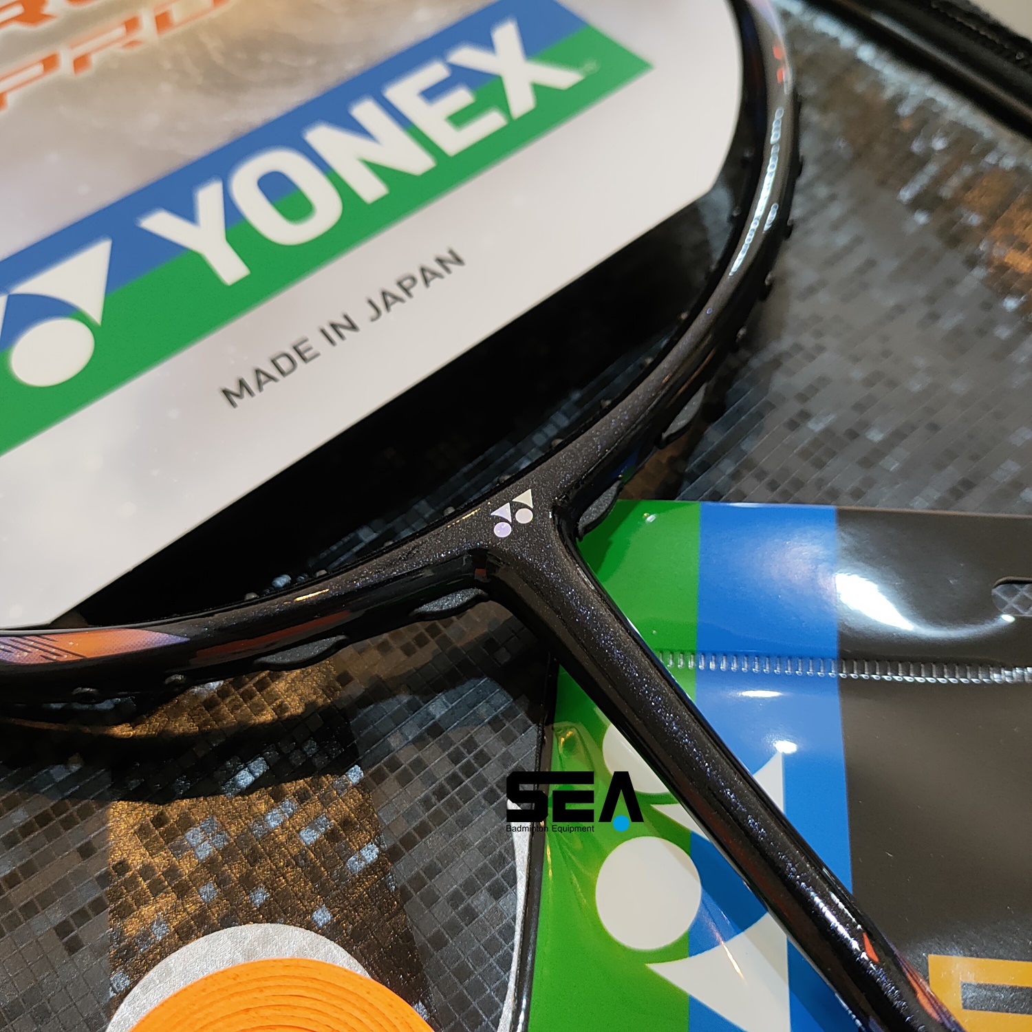 YONEX รุ่น ASTROX 77 PRO YONEX รุ่น ASTROX 77 PRO