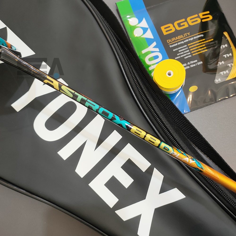 YONEX รุ่น ASTROX 88D PLAY YONEX รุ่น ASTROX 88D PLAY