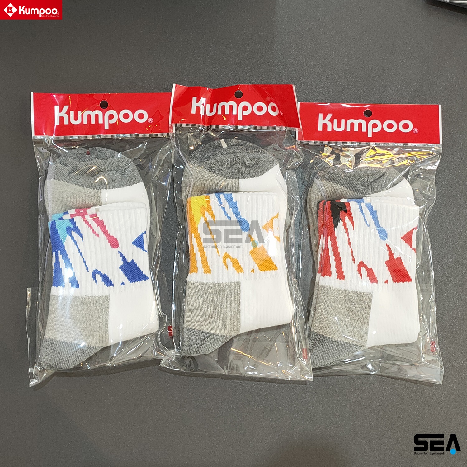 KUMPOO ถุงเท้าข้อยาวกลาง รุ่น KSO-37 KUMPOO ถุงเท้าข้อยาวกลาง รุ่น KSO-37